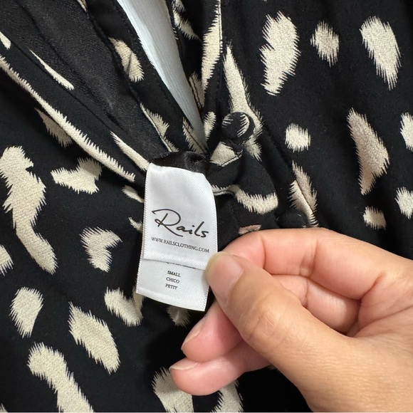 Rails Black Romper Size Small - Picture 5 of 13